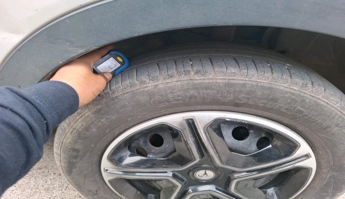 2019 Tata NEXON XMA DIESEL, Diesel, Automatic, 72,381 km, tyre