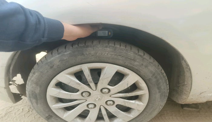 2013 Hyundai i10 MAGNA 1.2, Petrol, Manual, 25,647 km, tyre