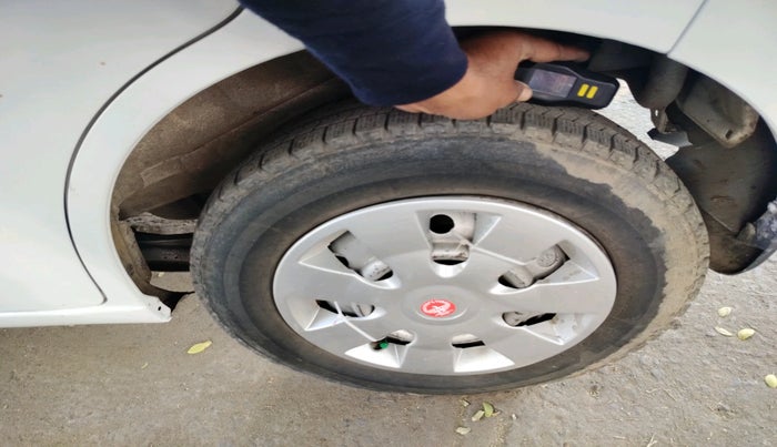 2018 Maruti Wagon R 1.0 LXI CNG, Petrol, Manual, 67,201 km, tyre