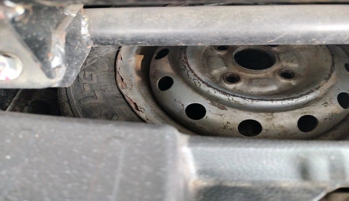 2018 Maruti Wagon R 1.0 LXI CNG, Petrol, Manual, 67,201 km, tyre