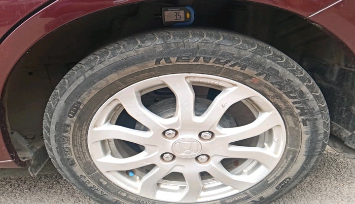 2014 Honda Amaze 1.2L I-VTEC VX, Petrol, Manual, 58,545 km, tyre