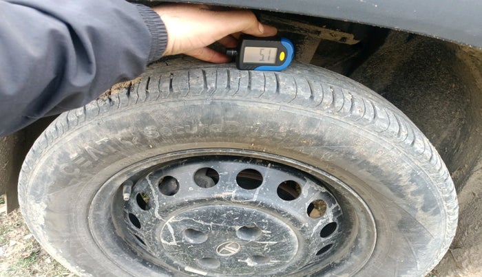 2023 Tata PUNCH PURE MT, Petrol, Manual, 27,044 km, tyre