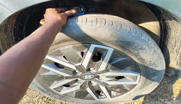 2022 Hyundai VENUE SX 1.0 TURBO IMT, Petrol, Manual, 19,357 km, tyre