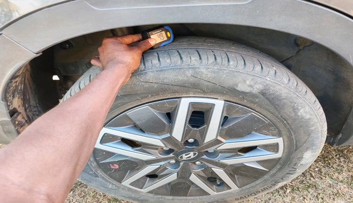 2022 Hyundai VENUE SX 1.0 TURBO IMT, Petrol, Manual, 19,357 km, tyre