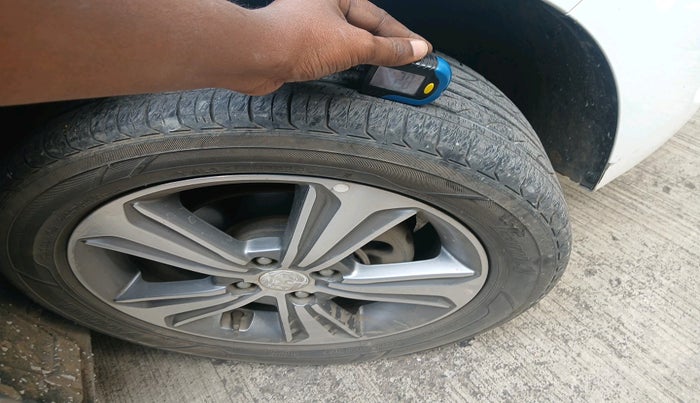 2018 Hyundai Verna 1.6 VTVT SX, Petrol, Manual, 50,960 km, tyre