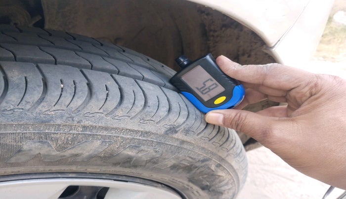 2022 Maruti New Wagon-R VXI CNG 1.0, Petrol, Manual, 33,870 km, tyre