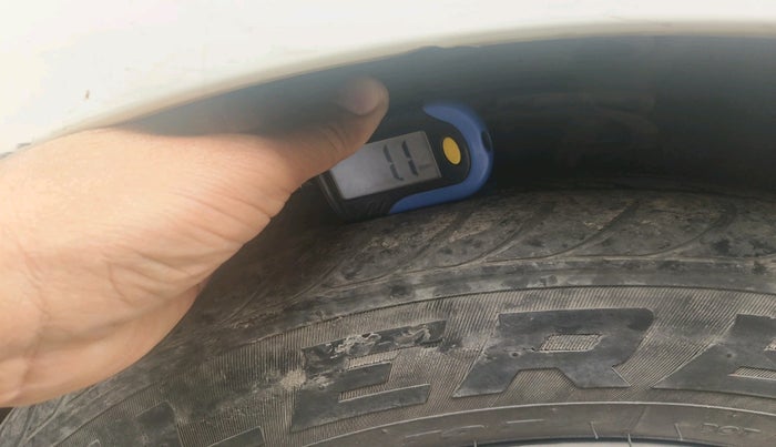 2012 Hyundai i10 MAGNA 1.2, Petrol, Manual, 72,007 km, tyre