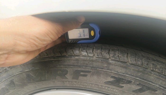 2012 Hyundai i10 MAGNA 1.2, Petrol, Manual, 72,007 km, tyre