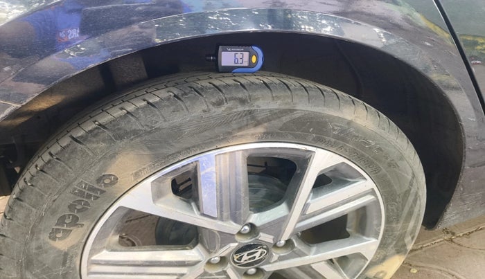 2025 Hyundai Verna SX(O) 1.5 MPI IVT , Petrol, Automatic, 11,065 km, tyre