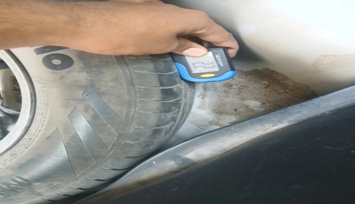 2016 Hyundai Elite i20 SPORTZ 1.2, Petrol, Manual, 1,01,776 km, tyre