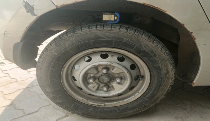 2012 Hyundai Eon D-LITE, Petrol, Manual, 78,776 km, tyre