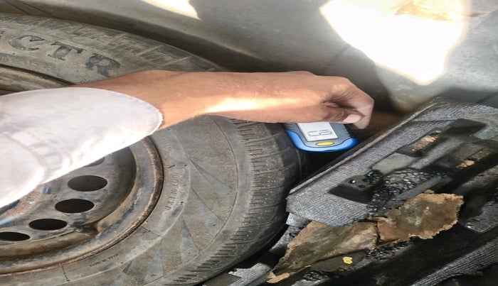 2016 Honda Amaze 1.2L I-VTEC S, Petrol, Manual, 76,093 km, tyre