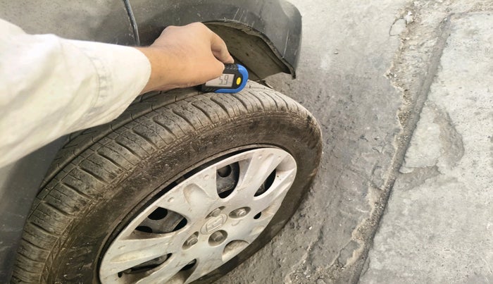 2016 Honda Amaze 1.2L I-VTEC S, Petrol, Manual, 76,093 km, tyre