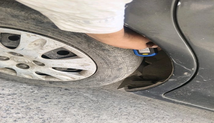 2016 Honda Amaze 1.2L I-VTEC S, Petrol, Manual, 76,093 km, tyre