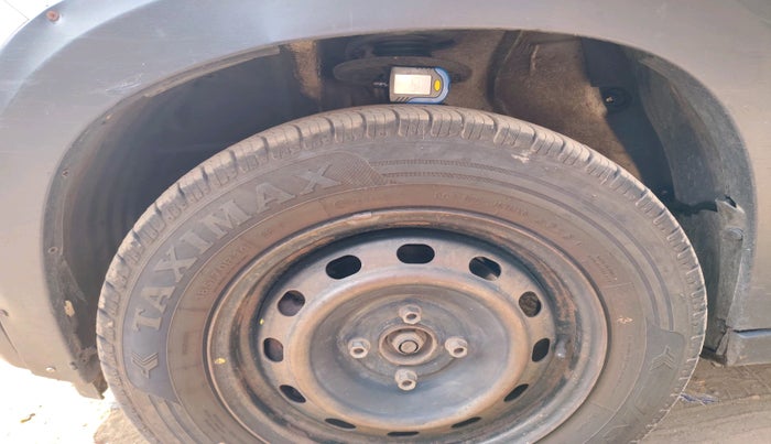 2018 Mahindra KUV 100 NXT K4+ D 6 STR, Diesel, Manual, 67,917 km, tyre