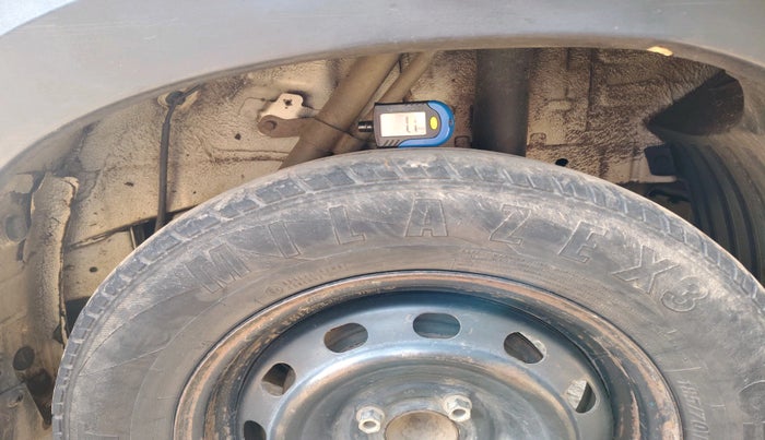 2018 Mahindra KUV 100 NXT K4+ D 6 STR, Diesel, Manual, 67,917 km, tyre