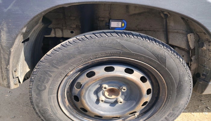 2018 Mahindra KUV 100 NXT K4+ D 6 STR, Diesel, Manual, 67,917 km, tyre