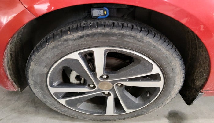 2023 Tata ALTROZ XZA, Petrol, Automatic, 7,608 km, tyre