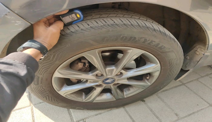 2020 Ford Ecosport TITANIUM 1.5L DIESEL, Diesel, Manual, 1,68,776 km, tyre