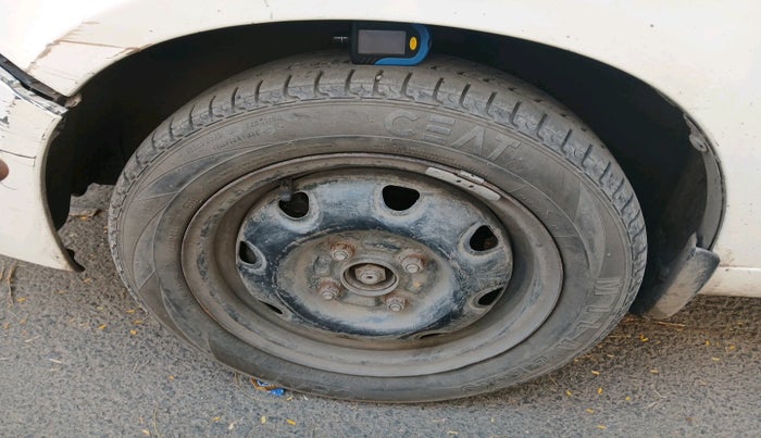 2012 Maruti Alto K10 VXI, Petrol, Manual, 1,39,016 km, tyre