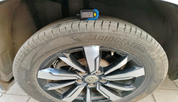 2020 MG HECTOR SHARP 1.5 DCT PETROL, Petrol, Automatic, 19,897 km, tyre