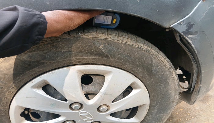 2011 Hyundai i10 MAGNA 1.2, Petrol, Manual, 49,130 km, tyre