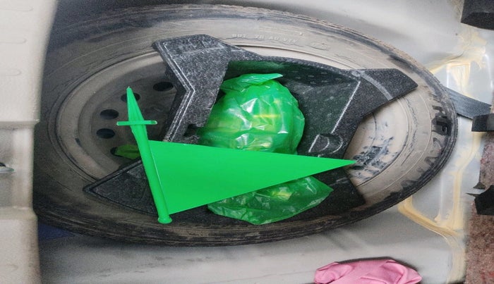 2016 Maruti Celerio VXI AMT, Petrol, Automatic, 24,538 km, tyre