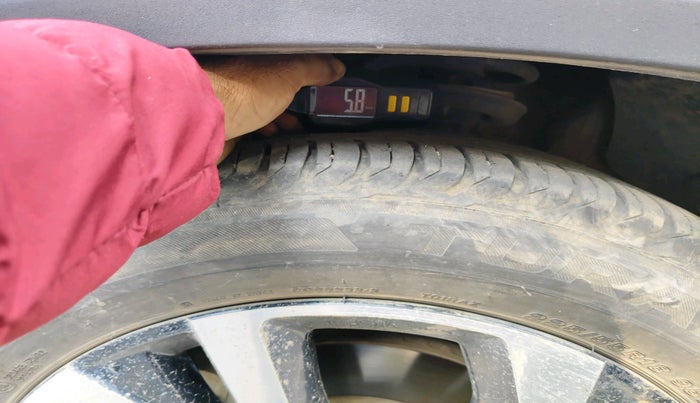 2024 MG HECTOR SHARP PRO 2.0 TURBO DIESEL, Diesel, Manual, 64,000 km, tyre