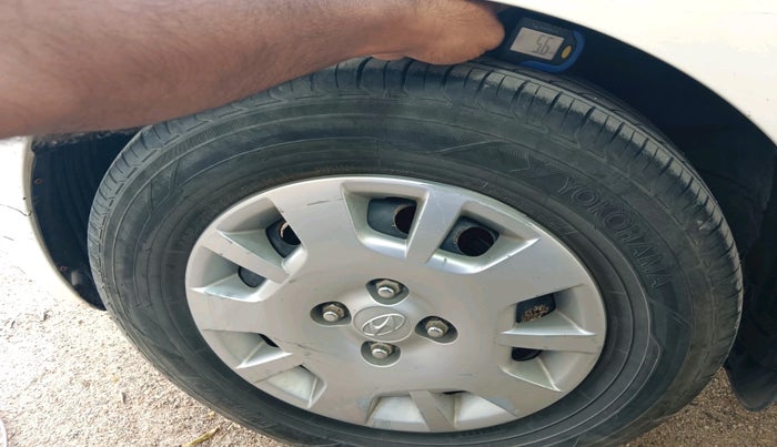 2014 Hyundai i20 MAGNA (O) 1.2, Petrol, Manual, 83,517 km, tyre