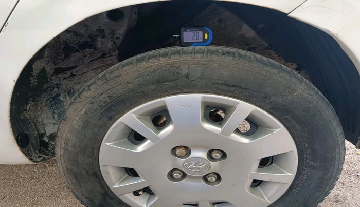 2014 Hyundai i20 MAGNA (O) 1.2, Petrol, Manual, 83,517 km, tyre