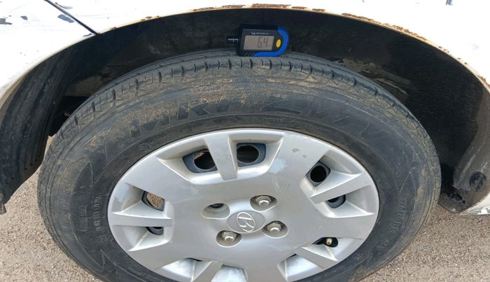 2014 Hyundai i20 MAGNA (O) 1.2, Petrol, Manual, 83,517 km, tyre