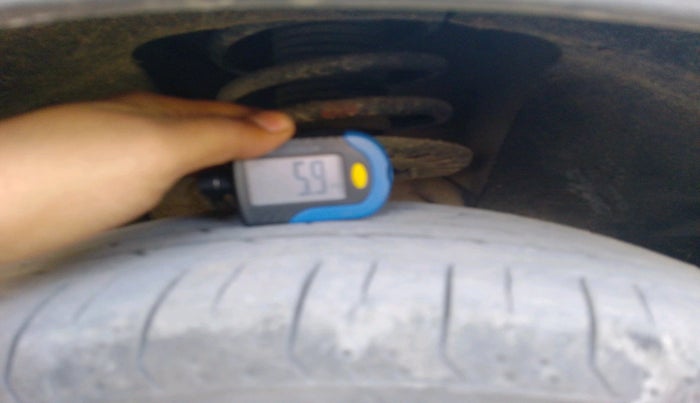 2023 Mahindra XUV700 AX 7 P MT 7 STR, Petrol, Manual, 57,787 km, tyre