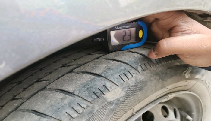 2019 Maruti Celerio VXI (O) CNG, Petrol, Manual, 39,625 km, tyre