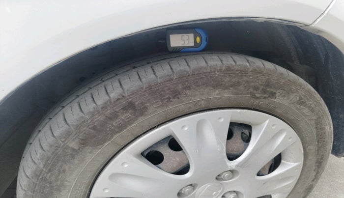 2017 Honda Brio S MT, Petrol, Manual, 49,917 km, tyre