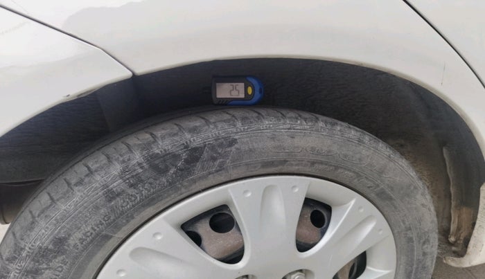 2017 Honda Brio S MT, Petrol, Manual, 49,917 km, tyre