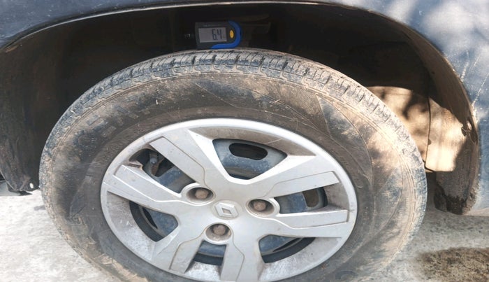 2016 Renault Kwid RXT 1.0, Petrol, Manual, 20,532 km, tyre