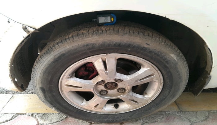 2009 Hyundai i20 SPORTZ 1.2, Petrol, Manual, 1,13,967 km, tyre