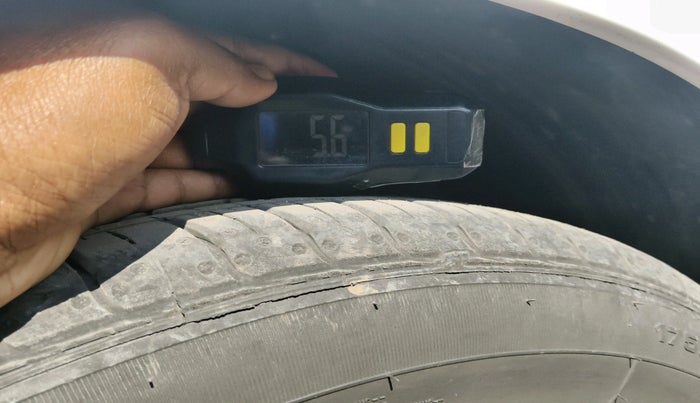 2023 Hyundai AURA S 1.2 CNG, Petrol, Manual, 51,378 km, tyre