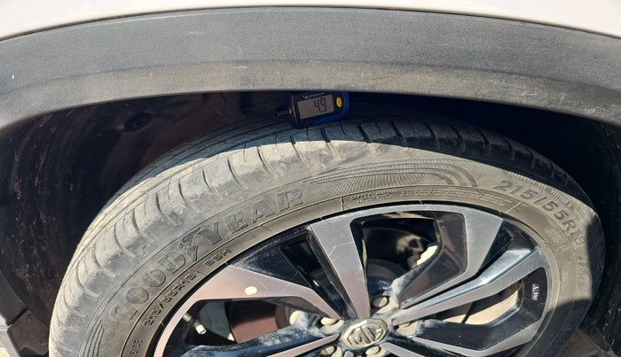 2023 MG HECTOR SMART PRO 2.0 TURBO DIESEL, Diesel, Manual, 39,351 km, tyre