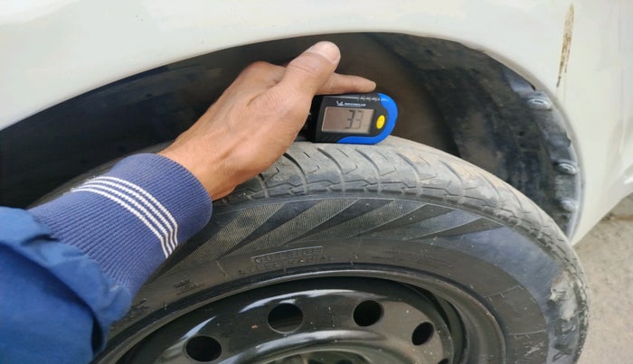 2016 Maruti Swift Dzire VDI ABS, Diesel, Manual, 1,15,271 km, tyre