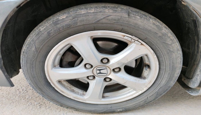 2010 Honda Civic 1.8L I-VTEC V AT, Petrol, Automatic, 49,673 km, tyre