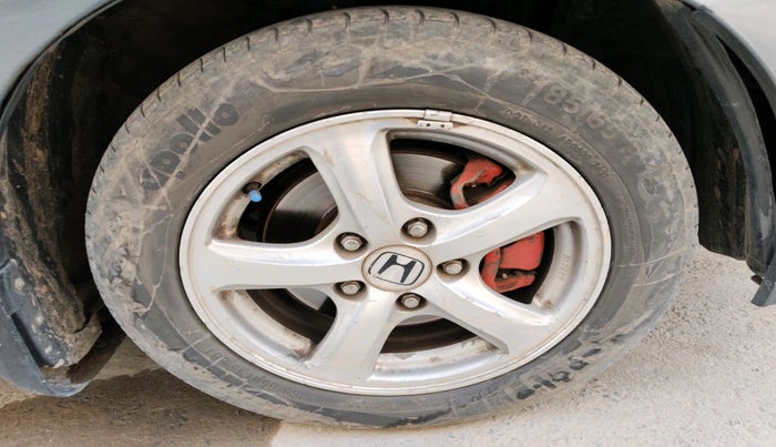 2010 Honda Civic 1.8L I-VTEC V AT, Petrol, Automatic, 49,673 km, tyre