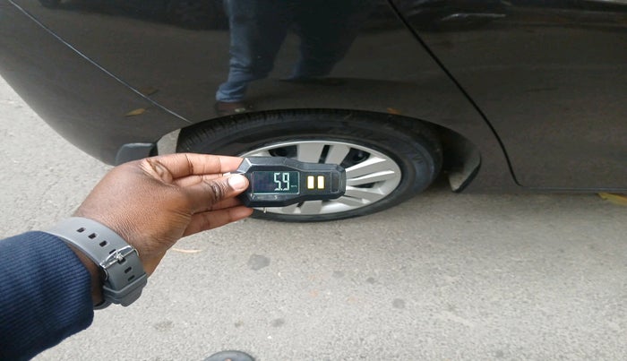 2015 Honda Jazz 1.2L I-VTEC SV, Petrol, Manual, 37,934 km, tyre