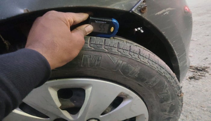 2010 Hyundai i10 SPORTZ 1.2, Petrol, Manual, 1,15,827 km, tyre