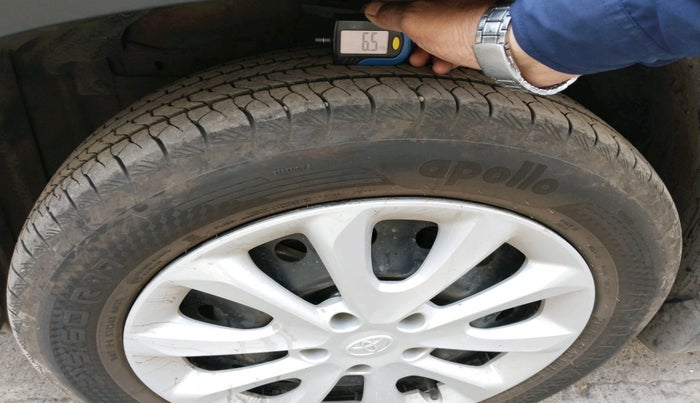 2025 Toyota URBAN CRUISER HYRYDER E NEO DRIVE, Petrol, Manual, 11,568 km, tyre