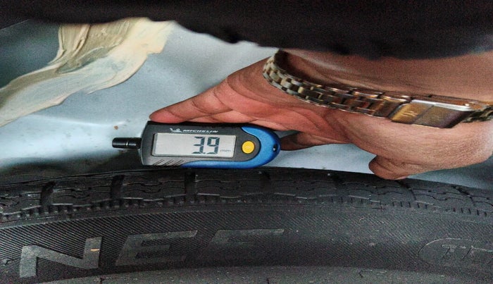 2023 Nissan MAGNITE XE, Petrol, Manual, 47,416 km, tyre