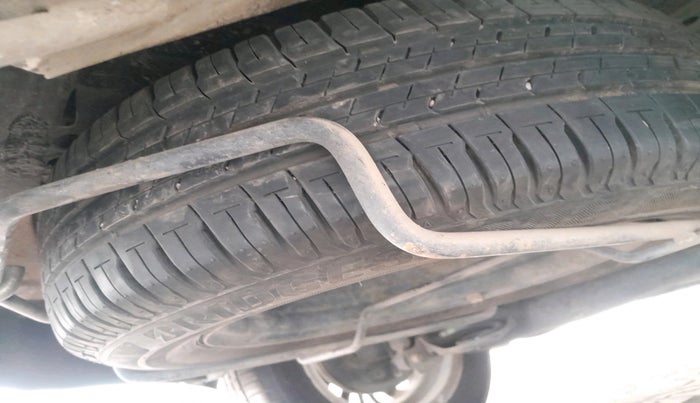 2022 Maruti Ertiga ZXI  CNG, Petrol, Manual, 48,441 km, tyre