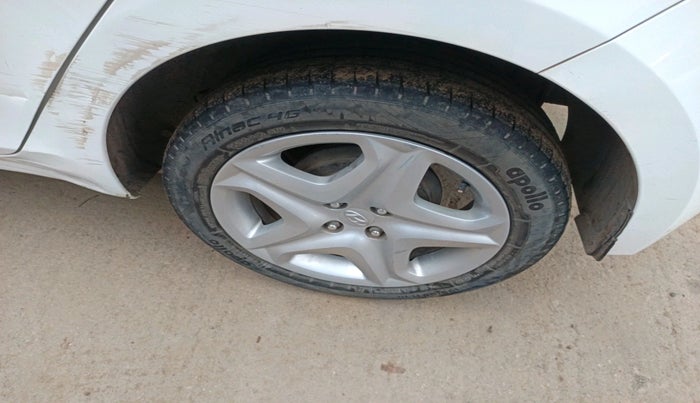 2017 Hyundai Elite i20 ASTA 1.2, Petrol, Manual, 46,740 km, tyre