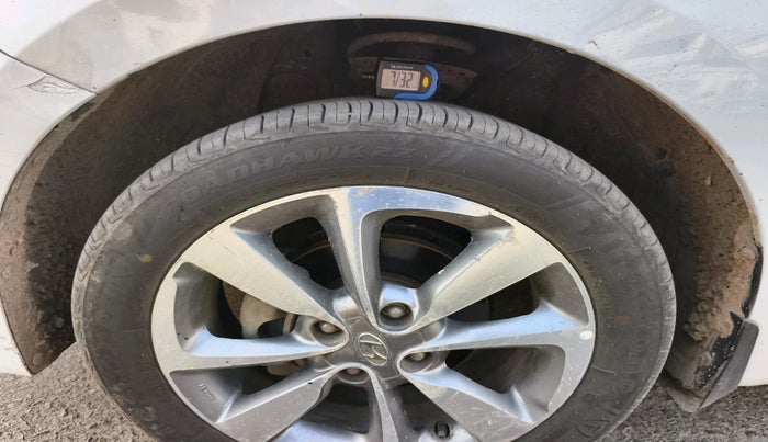 2017 Hyundai Elite i20 ASTA 1.2 DUAL TONE, Petrol, Manual, 50,048 km, tyre