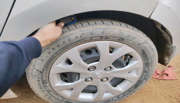 2013 Hyundai Grand i10 SPORTZ 1.2 KAPPA VTVT, Petrol, Manual, 1,15,347 km, tyre